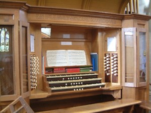St-Giles-Church-Organ-Console